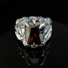 925 Silver Dragon Hand Ring with Austria Red Crystal - SR04